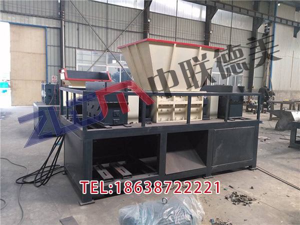 上海環(huán)保型塑料撕碎機(jī)什么型號(hào)