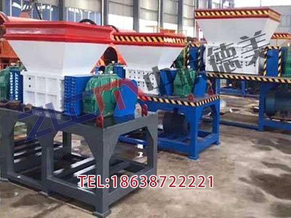 北京廢塑料撕碎機(jī)工作原理